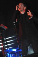 Watch Massive Attack Live In Glastonbury Viooz